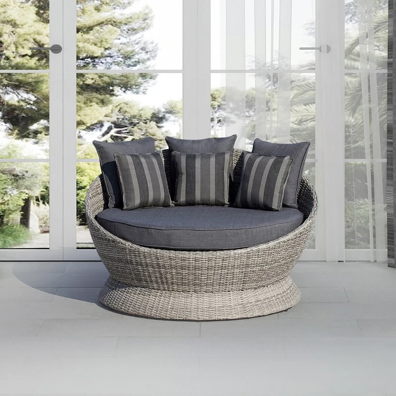 Индивидуална градинска легло от ратан, стол за отдих във вътрешния двор, кръгло легло, открита тераса в градината, легло за басейн